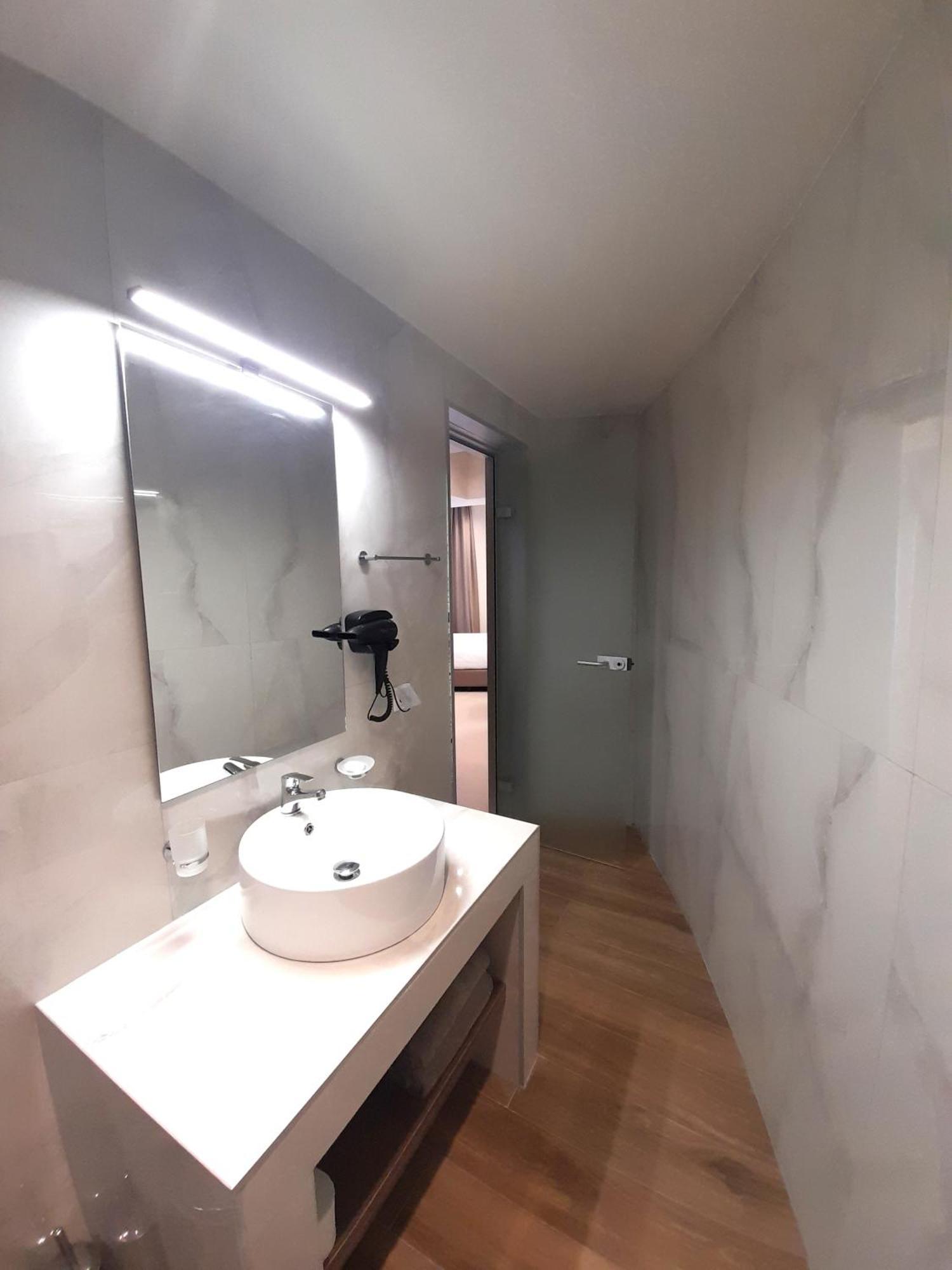 Elite Centre Hotel Rhodes City Eksteriør billede